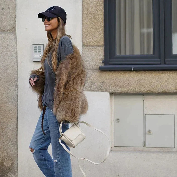 Filippa – Women's Oversized Faux Fur-Look Jacket with Rounded Sleeves