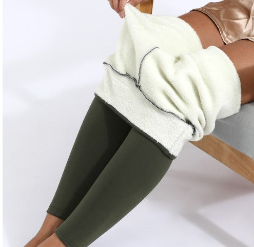 Gaia – Women's Sherpa-Lined High-Waisted Ankle Leggings