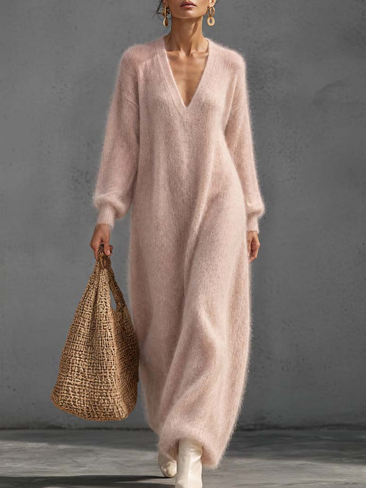Iliana – Women's Fluffy V-Neck Maxi Sweater Dress with Balloon Sleeves