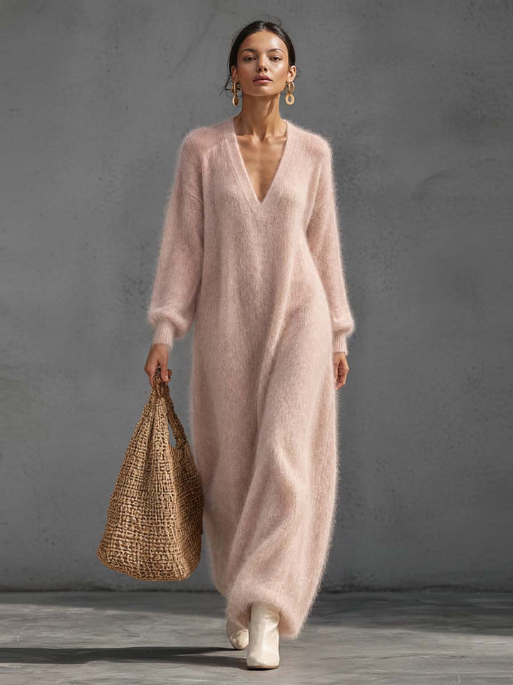 Iliana – Women's Fluffy V-Neck Maxi Sweater Dress with Balloon Sleeves