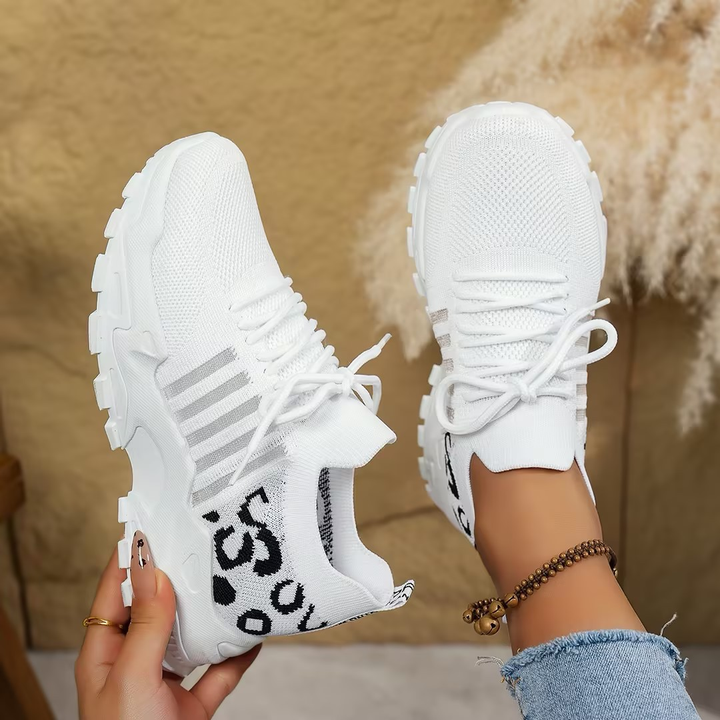 Ruth – Stylish Sneakers with Cushioned Footbed