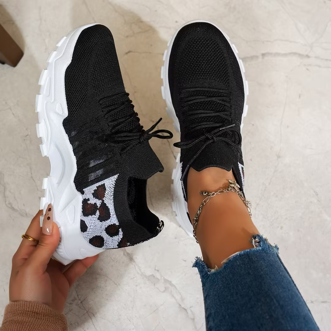 Ruth – Stylish Sneakers with Cushioned Footbed