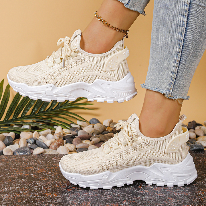 Ruth – Stylish Sneakers with Cushioned Footbed