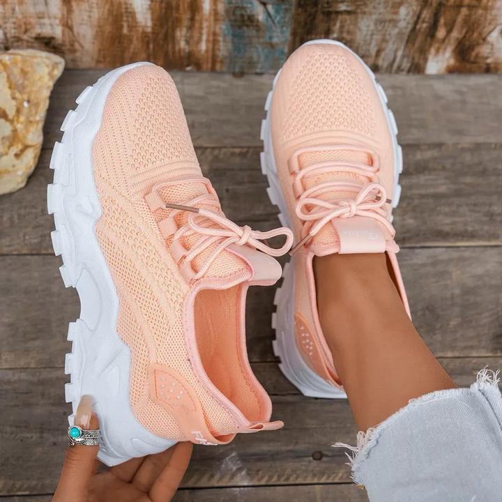 Ruth – Stylish Sneakers with Cushioned Footbed