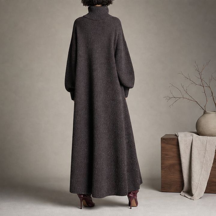 Isabeau – Women's Turtleneck Oversized Maxi Sweater Dress with Pockets