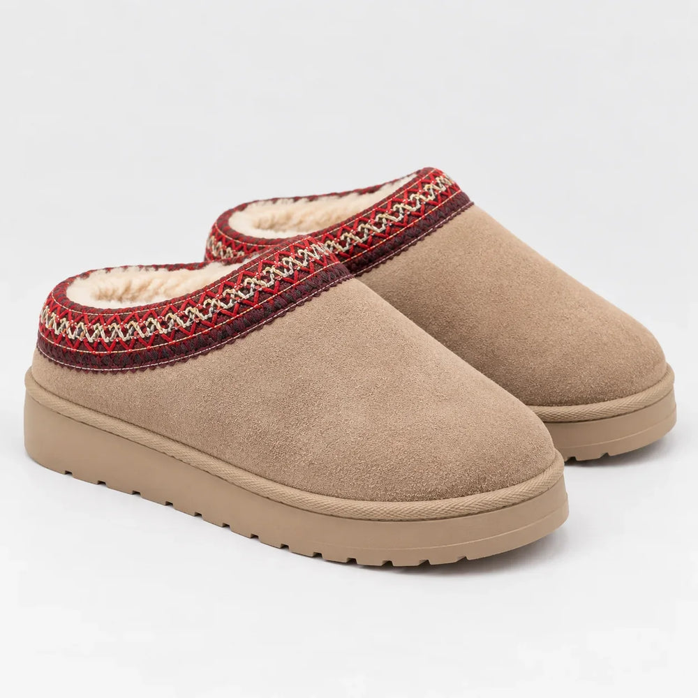 Julia – Women's Suede-Look Plush-Lined Clogs with Woven Trim