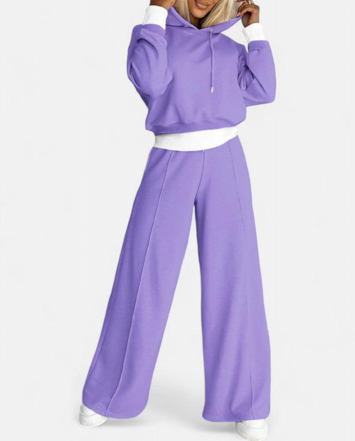 Karolina – Women's Cropped Hoodie Set with Wide-Leg Pants