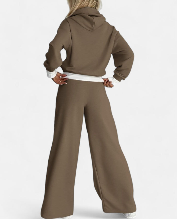 Karolina – Women's Cropped Hoodie Set with Wide-Leg Pants