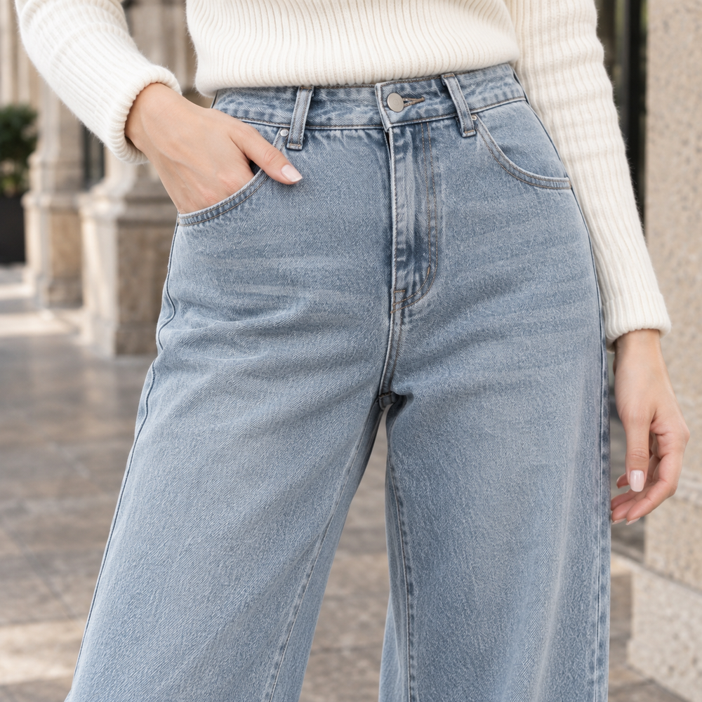 Macy – Women's High Waisted Wide Leg Sherpa-Lined Jeans