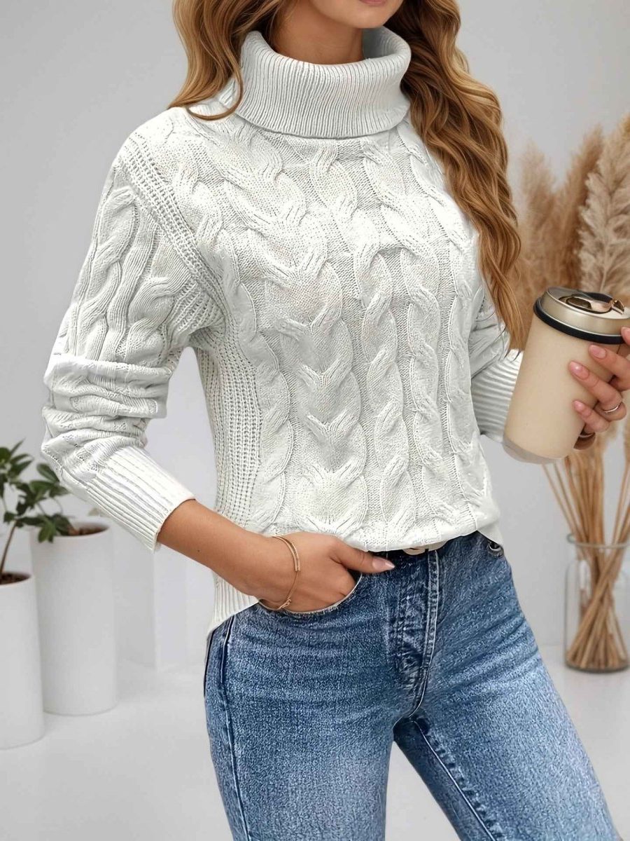Mariela – Women's Chunky Cable-Stitch Turtleneck Sweater