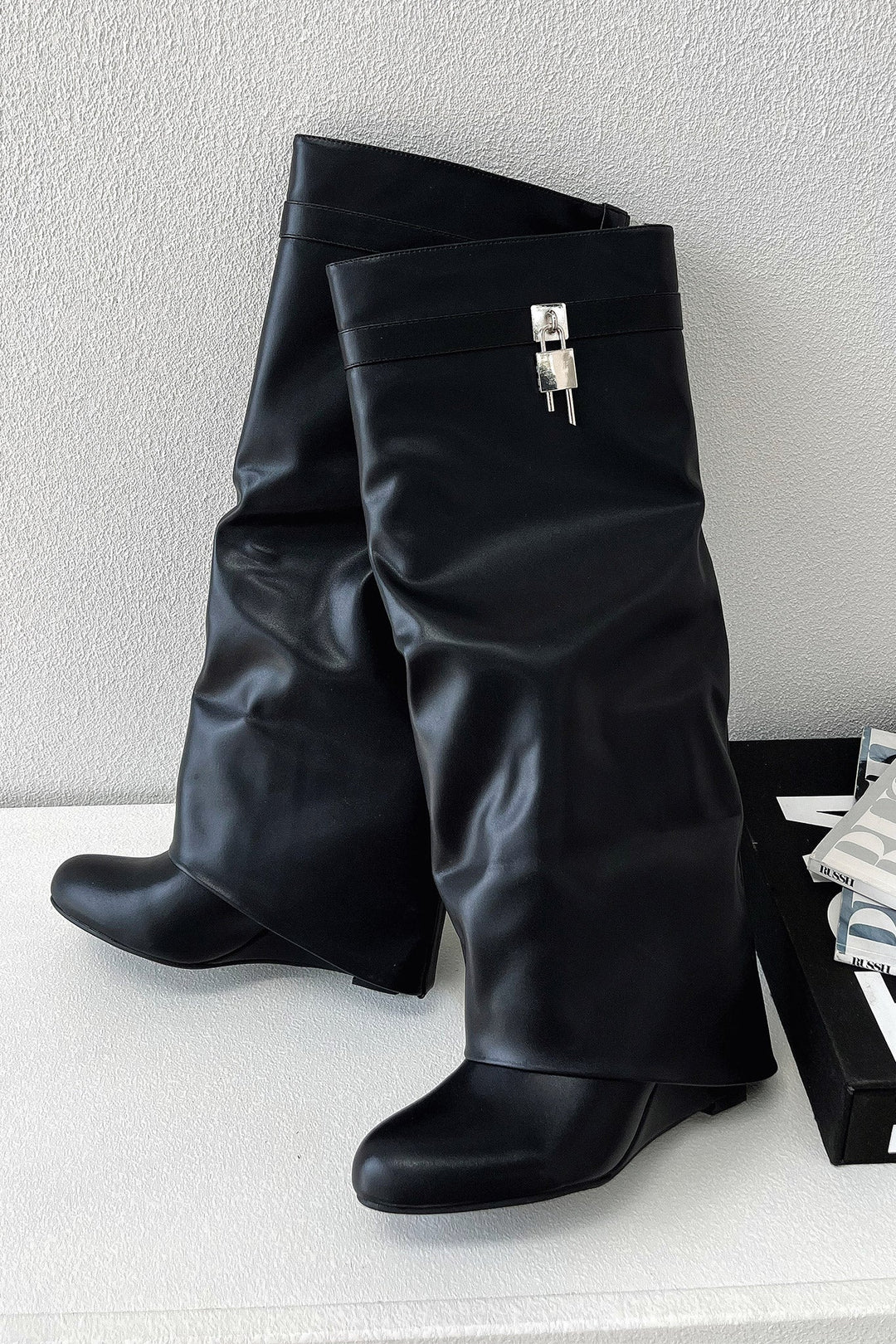Noor | Block-Heel Pointed-Toe Graceful Knee-High Boots