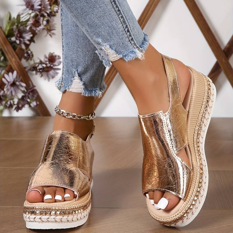 Riley – Strappy Wedge Sandals for Effortless Elegance