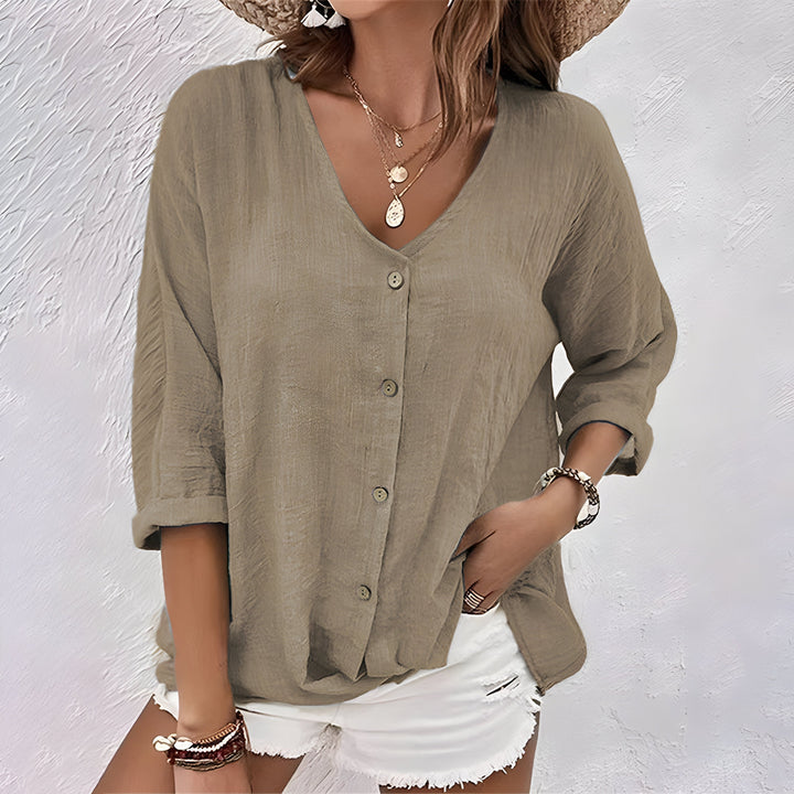 Rebecca – Relaxed Flowy Button-Up Blouse