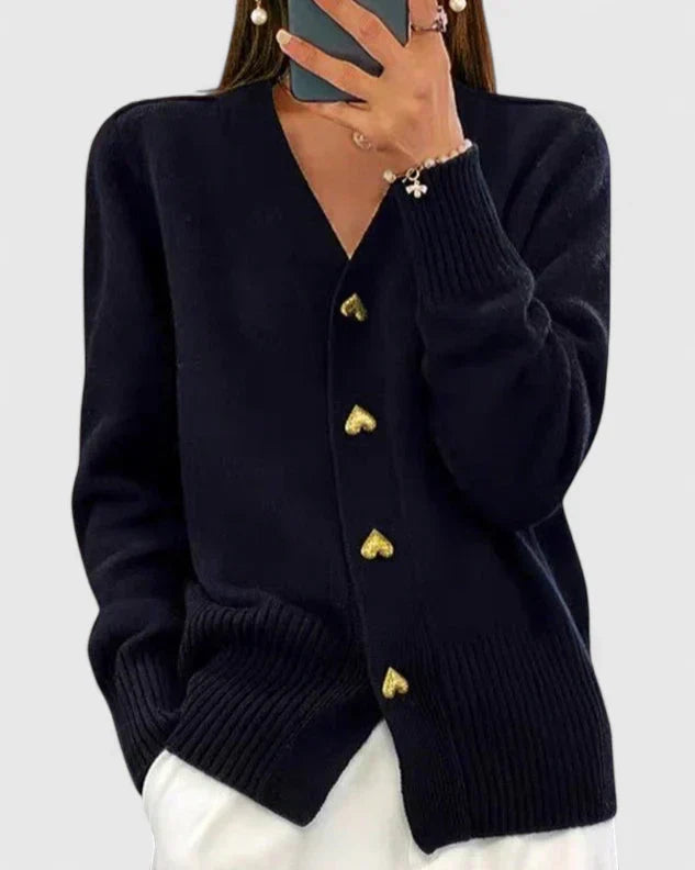 Jayne – V-Neck Cardigan with Heart-Shaped Buttons