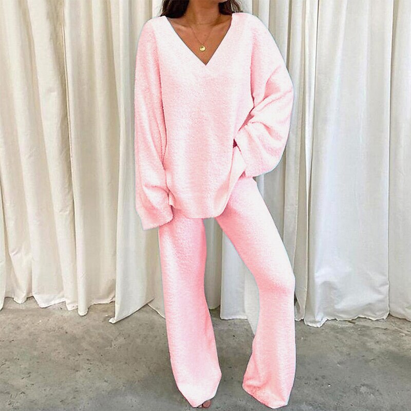Kristina – V-Neck Lounge Set with Wide-Leg Trousers