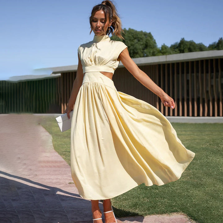 Adeline | Halter Neck Flowy Maxi Dress