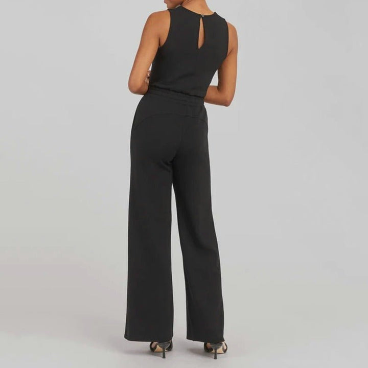 Stella – Elegant Sleeveless Jumpsuit with Wide-Leg Silhouette