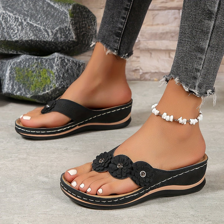 Image of Women's Floral Platform Thong Sandals